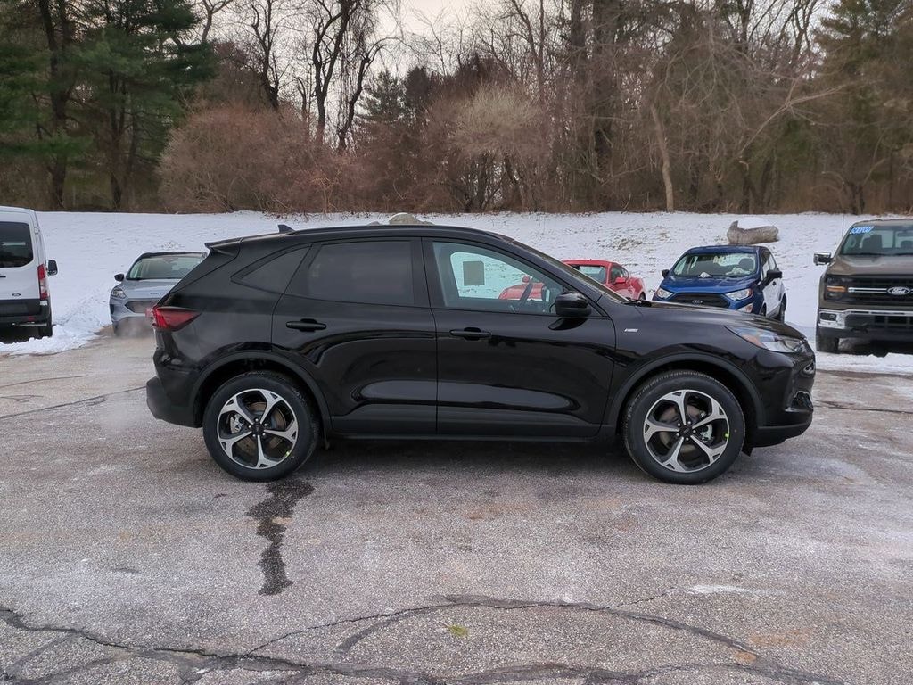 New 2026 Ford Escape ST-Line Select SUV