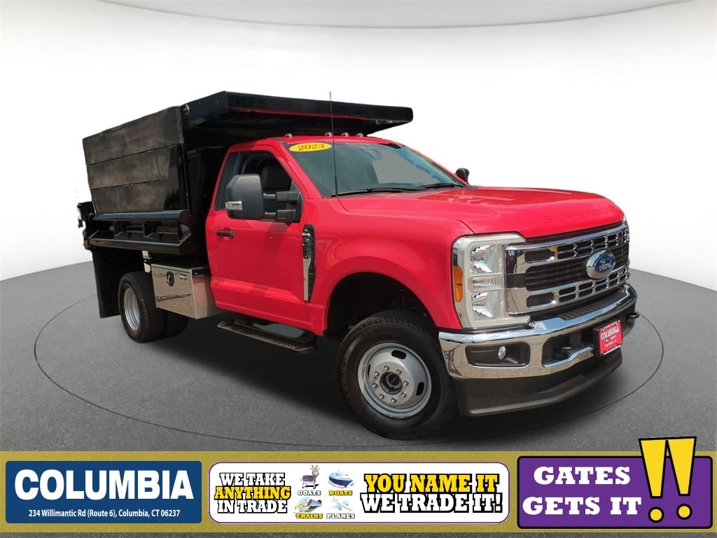 2023 Ford F-350 Chassis XL