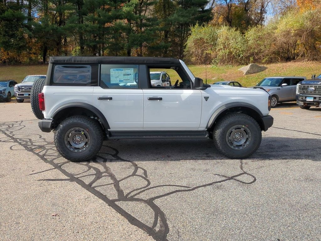 New 2025 Ford Bronco Base SUV