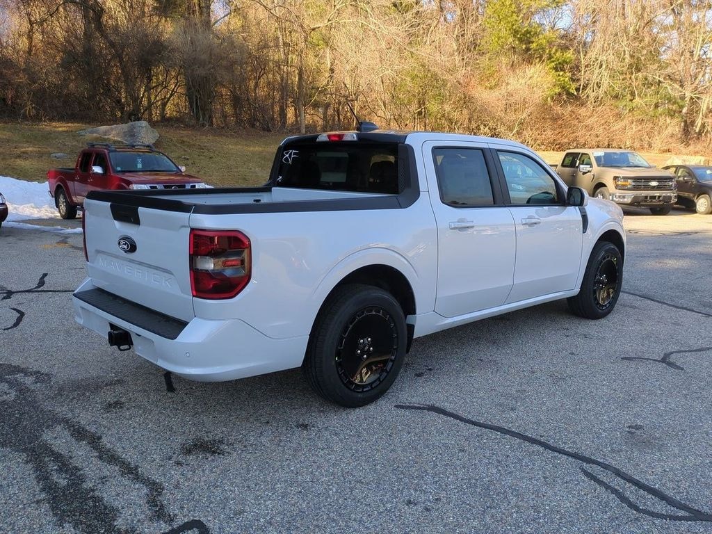 New 2026 Ford Maverick Lobo Standard Truck SuperCrew
