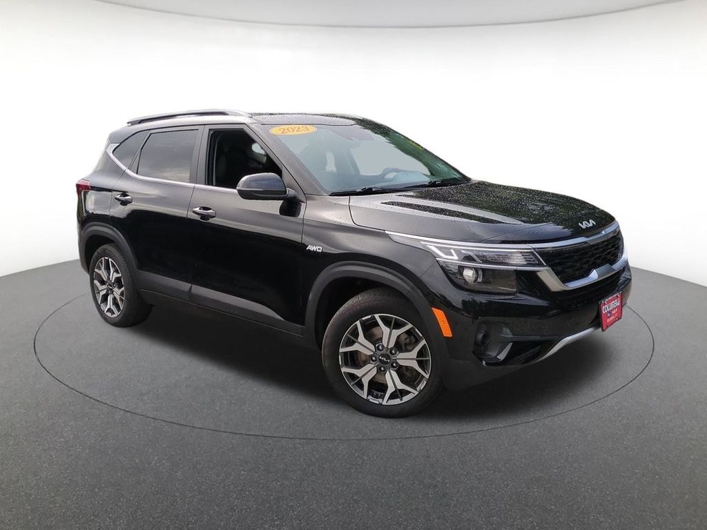 Certified 2023 Kia Seltos EX SUV