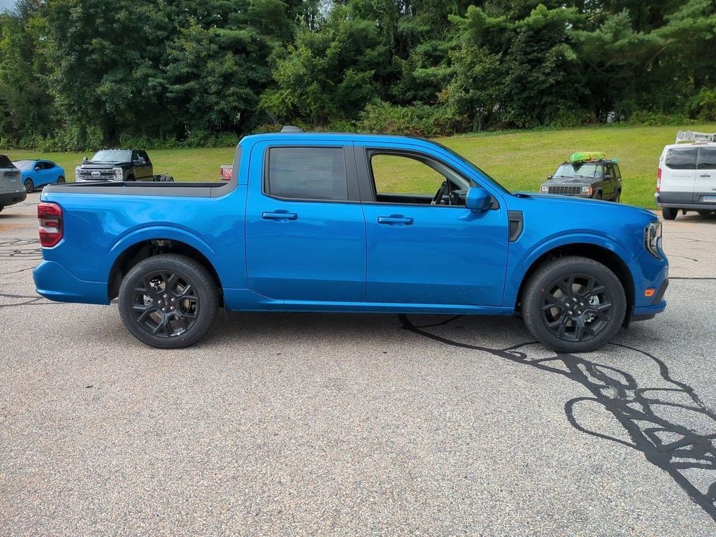 New 2025 Ford Maverick Lobo High Truck SuperCrew