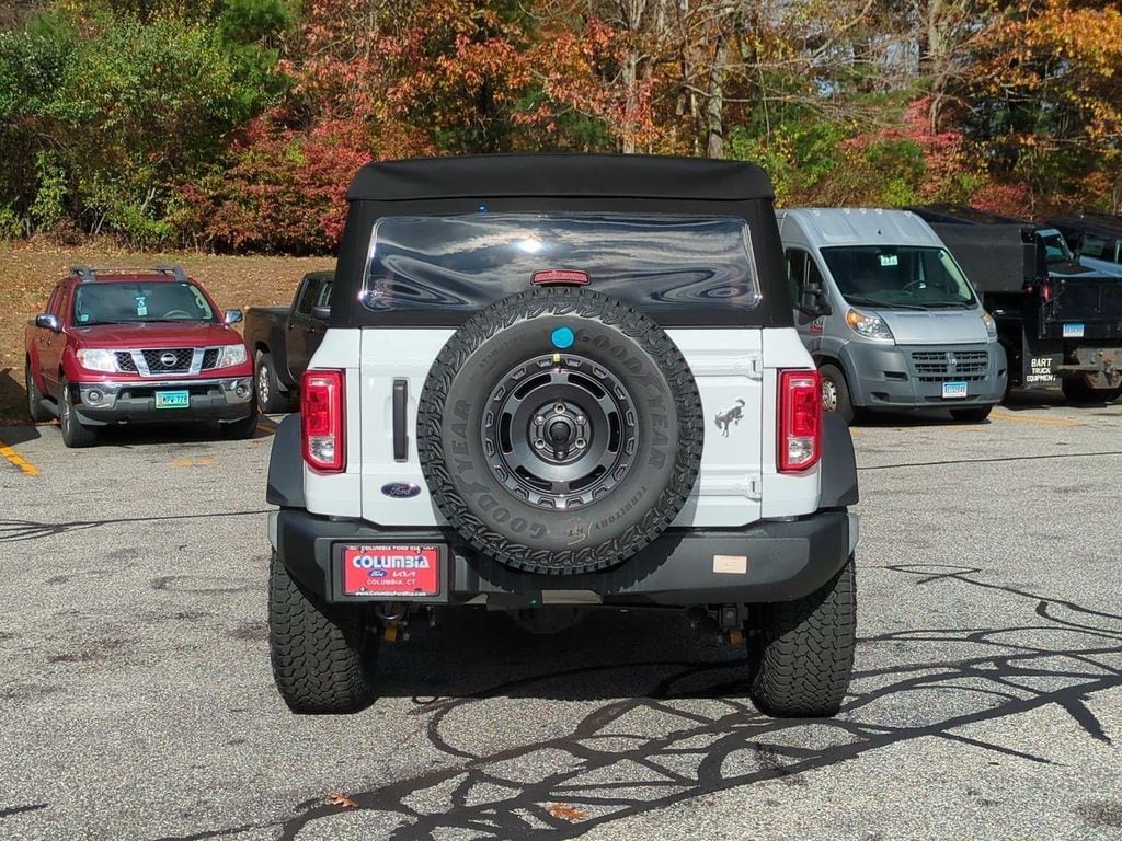 New 2025 Ford Bronco Base SUV