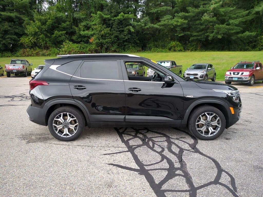 Certified 2023 Kia Seltos EX SUV