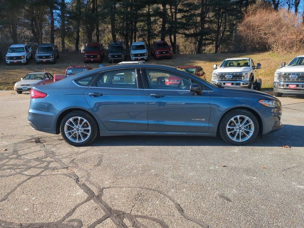 Certified 2019 Ford Fusion Hybrid SE Sedan
