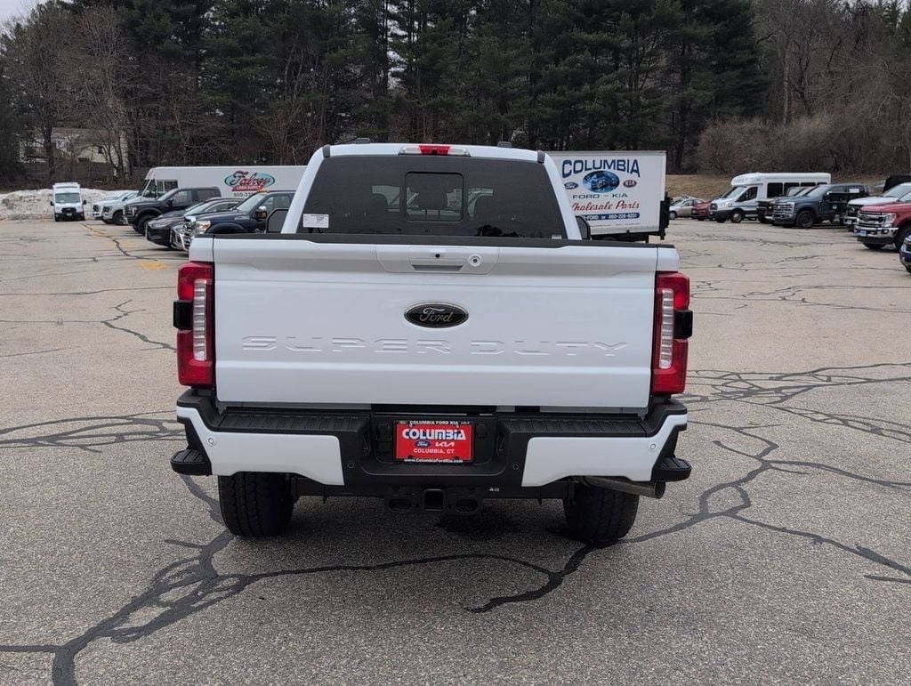 New 2026 Ford F-350 XLT Truck Crew Cab