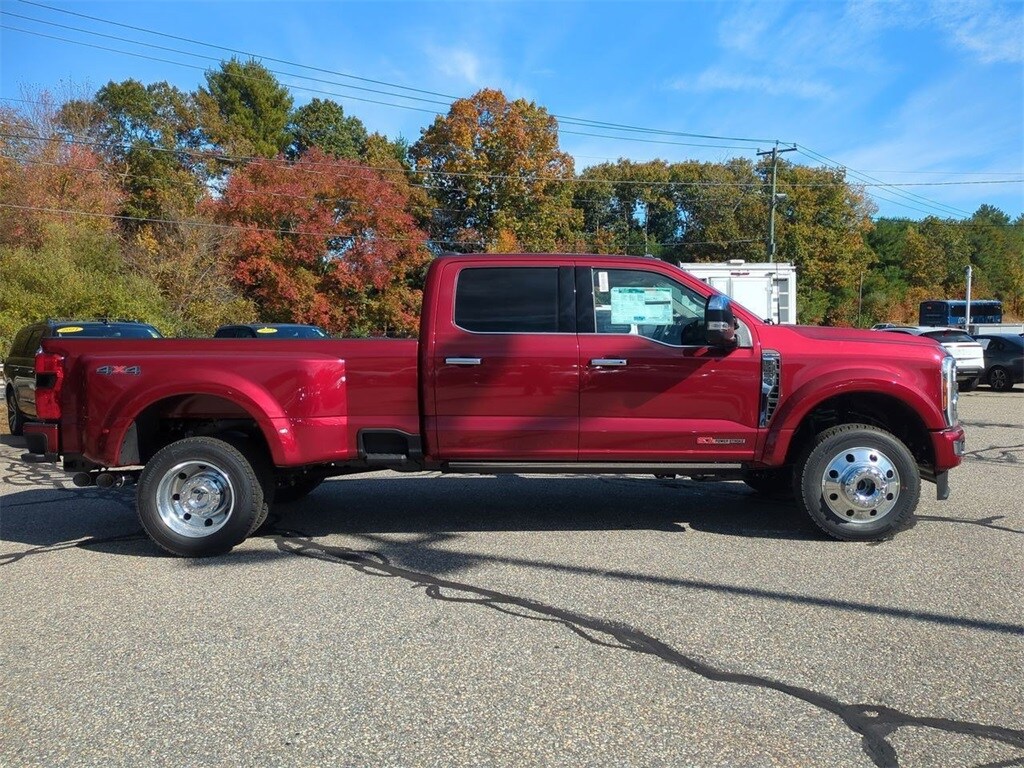 2026 Ford F-450 Platinum photo 2