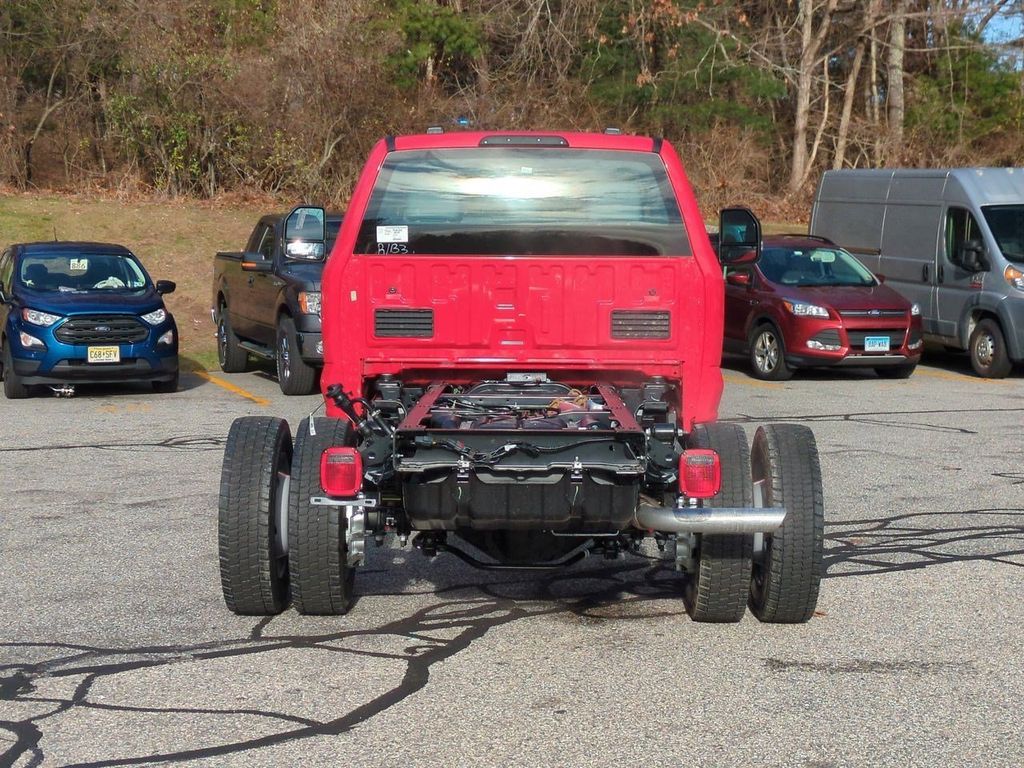 2026 Ford F-550 XL photo 4