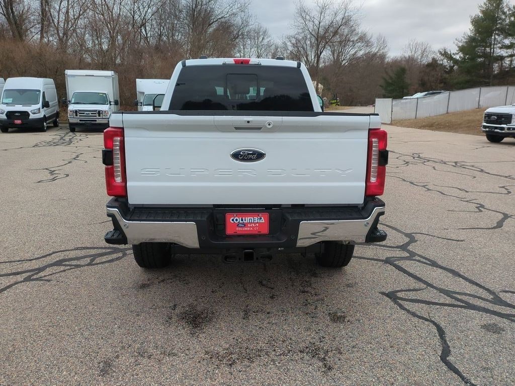 New 2025 Ford F-250 Lariat Truck Crew Cab