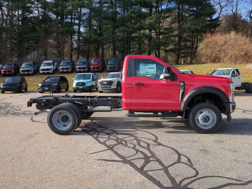 2026 Ford F-550 XL photo 2