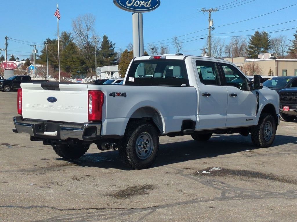 New 2026 Ford F-250 XL Truck Crew Cab