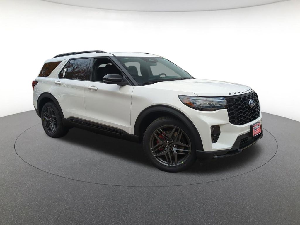 2026 Ford Explorer ST's photo