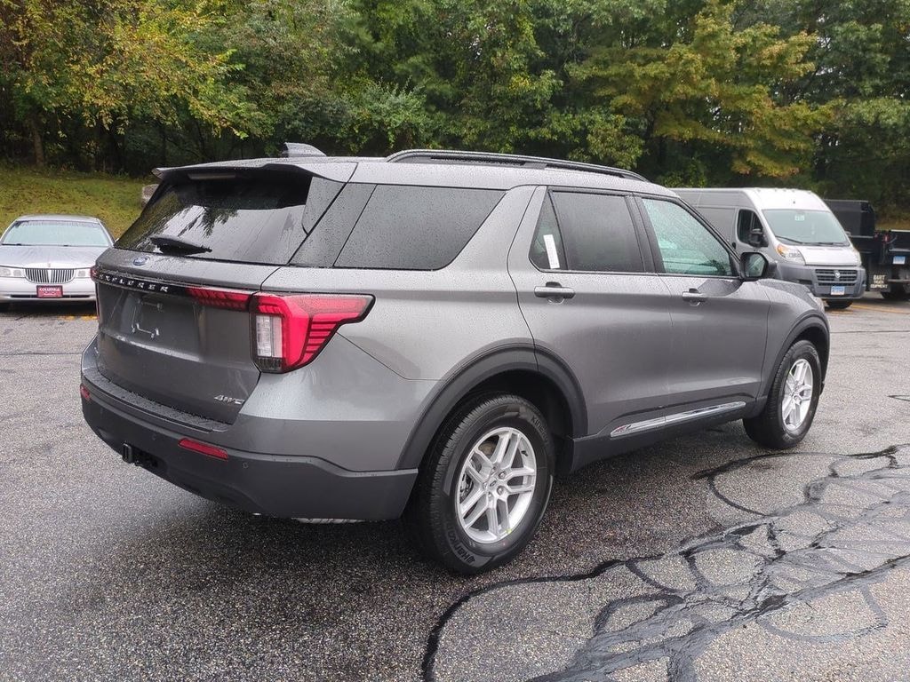 New 2025 Ford Explorer Active SUV