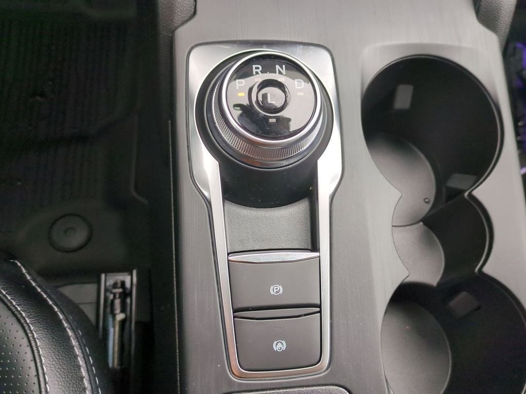 2025 Ford Escape Plug-in hybrid PHEV - Photo 19