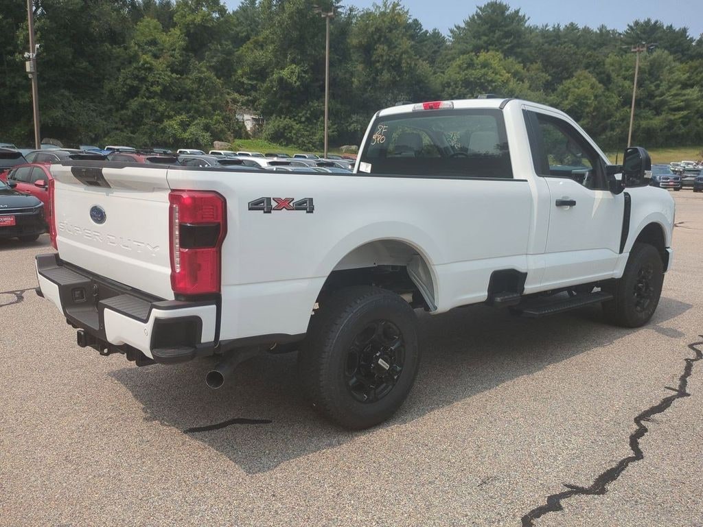 New 2025 Ford F-350 XL Truck Regular Cab