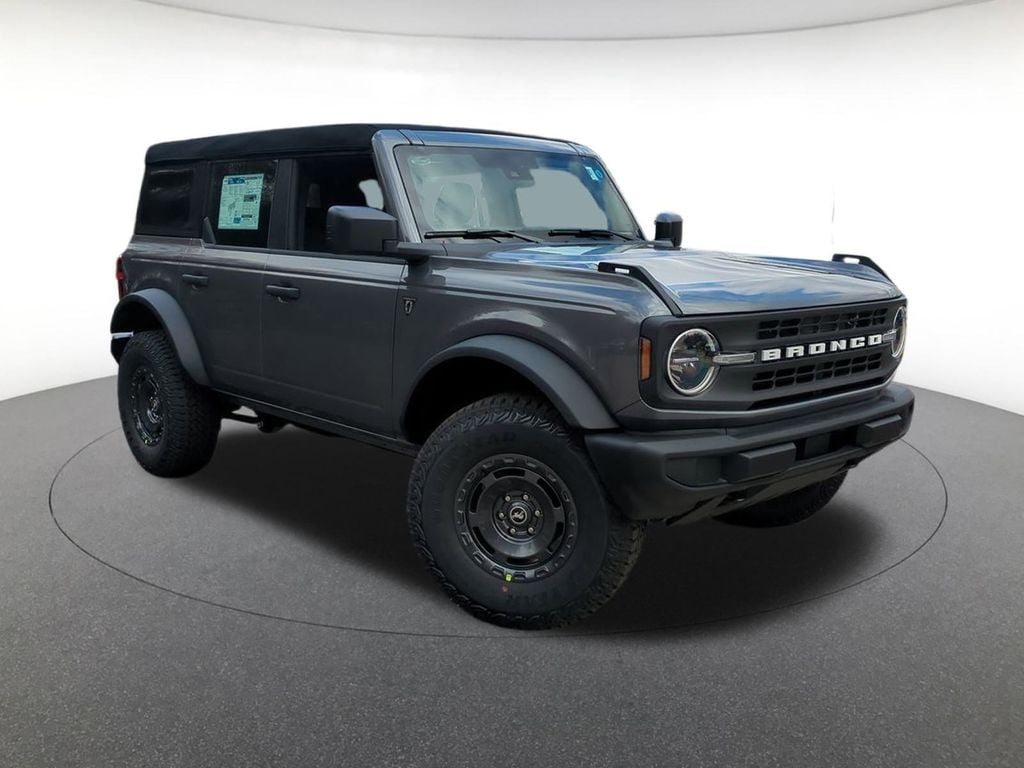 2025 Ford Bronco 4-Door Base's photo