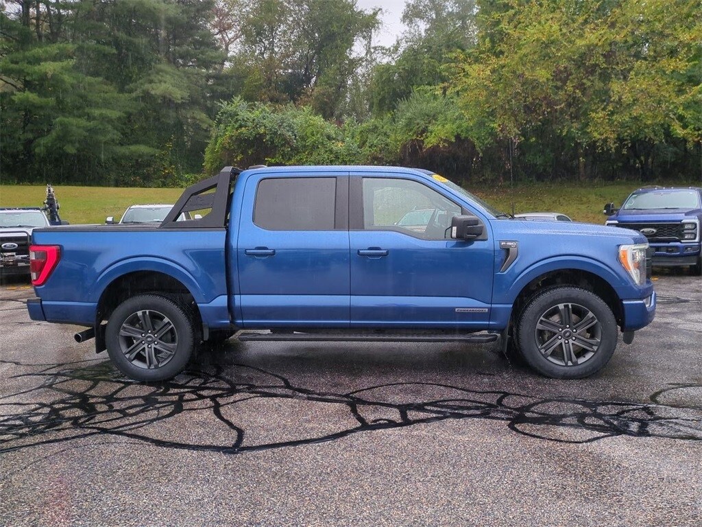 2022 Ford F-150 XLT photo 2