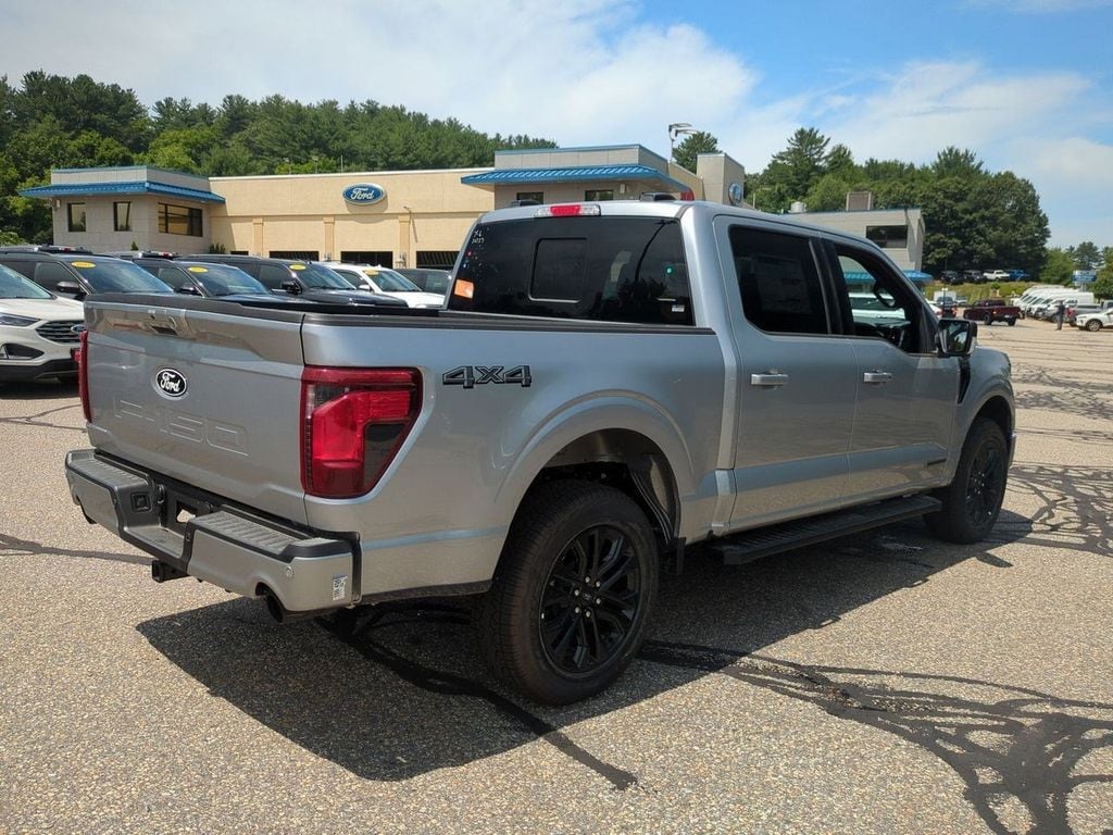 New 2025 Ford F-150 XLT Truck SuperCrew Cab