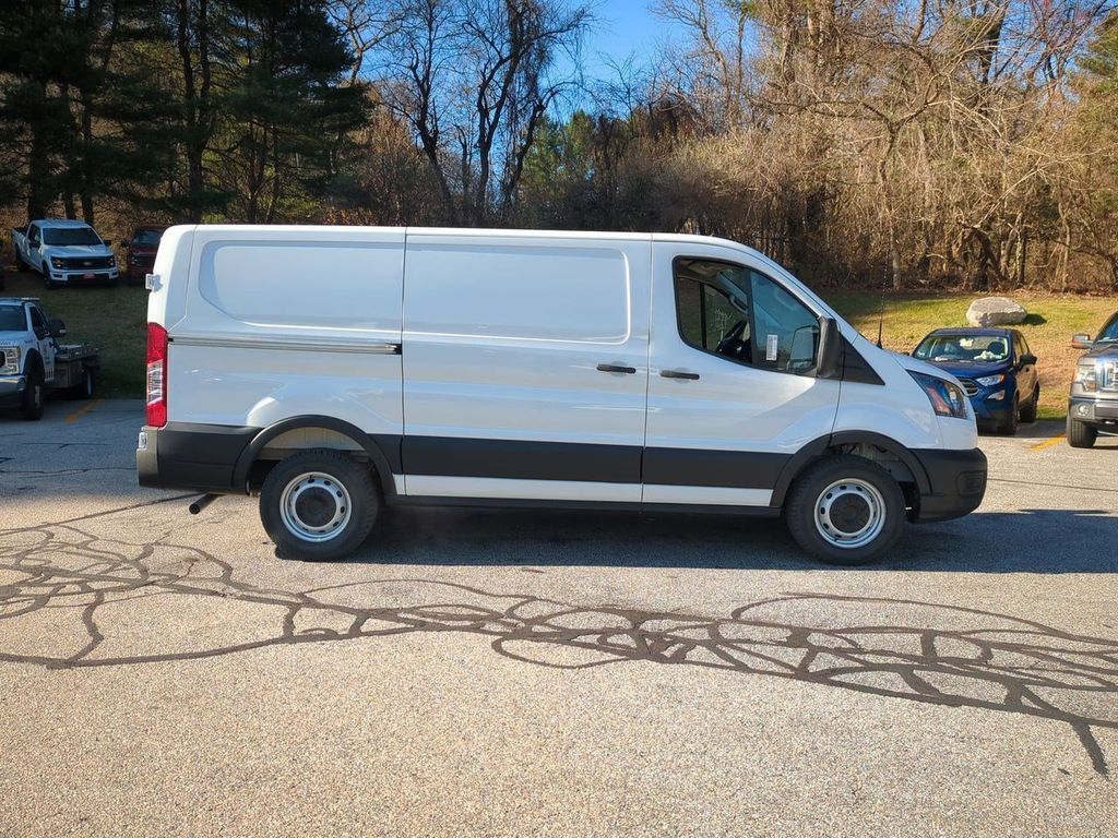 2026 Ford Transit photo 2