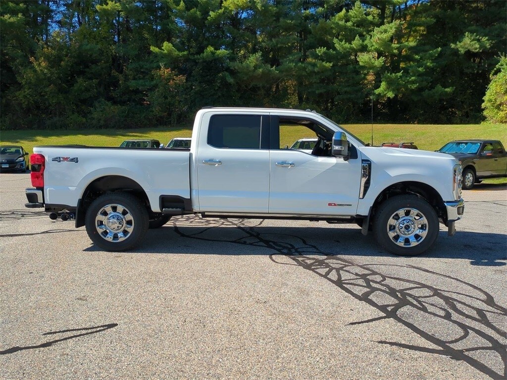2026 Ford F-250 King Ranch photo 2
