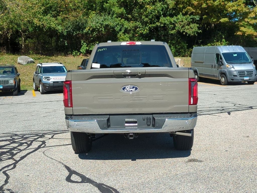 New 2025 Ford F-150 Lariat Truck SuperCrew Cab