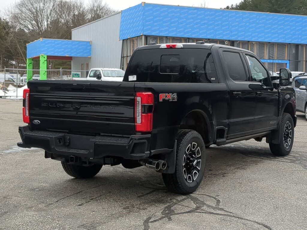 New 2026 Ford F-350 Platinum Truck Crew Cab
