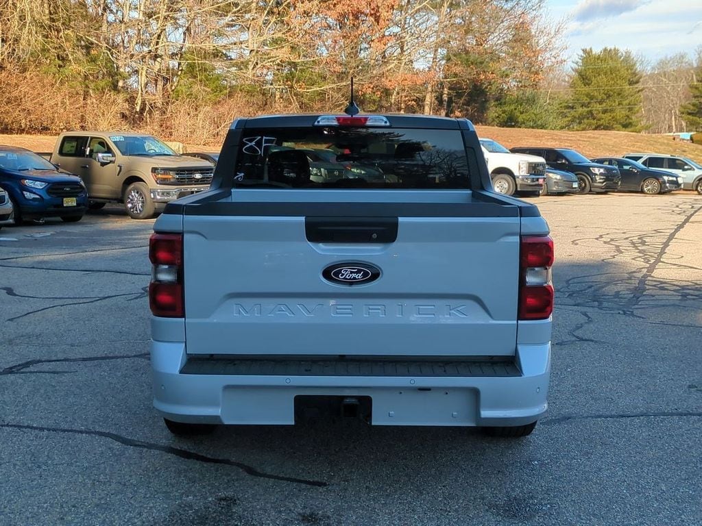 New 2026 Ford Maverick Lobo Standard Truck SuperCrew