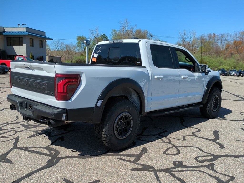 2025 Ford F-150 Raptor photo 3