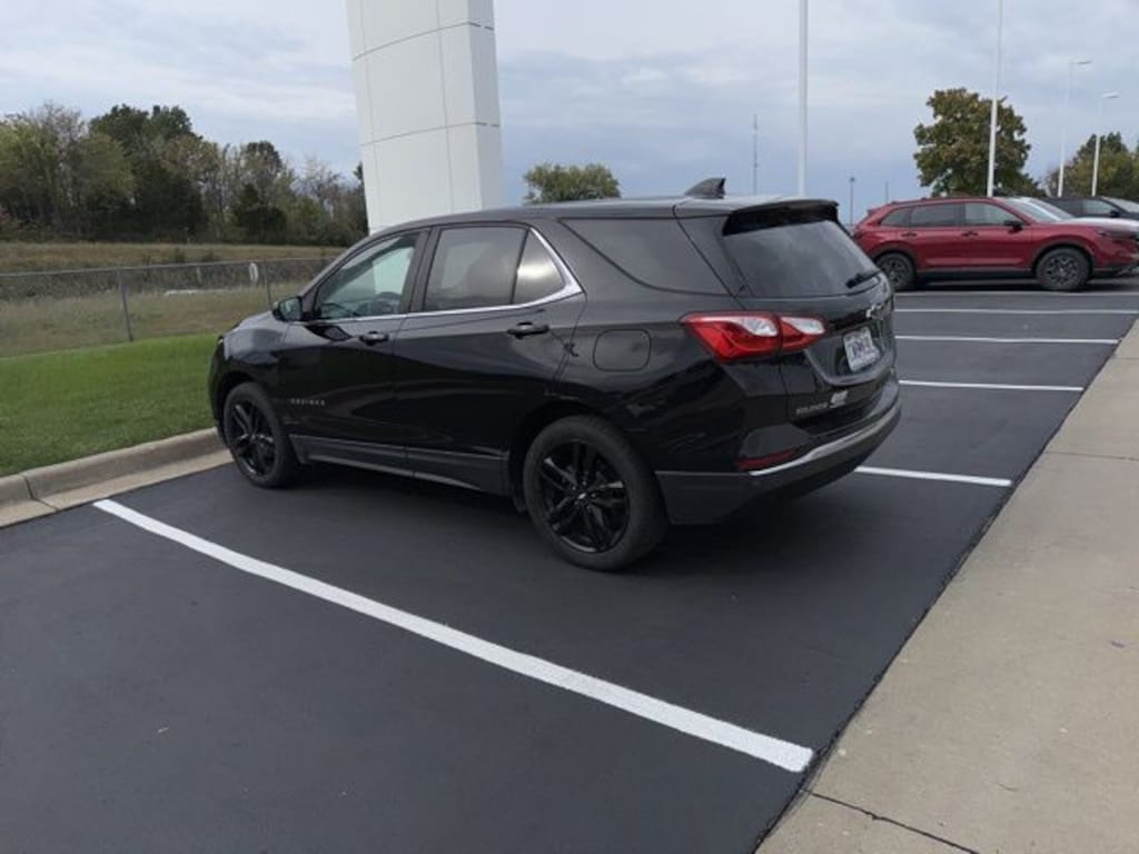 Used 2021 Chevrolet Equinox LT SUV