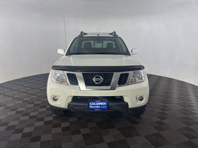2019 Nissan Frontier PRO-4X photo 2