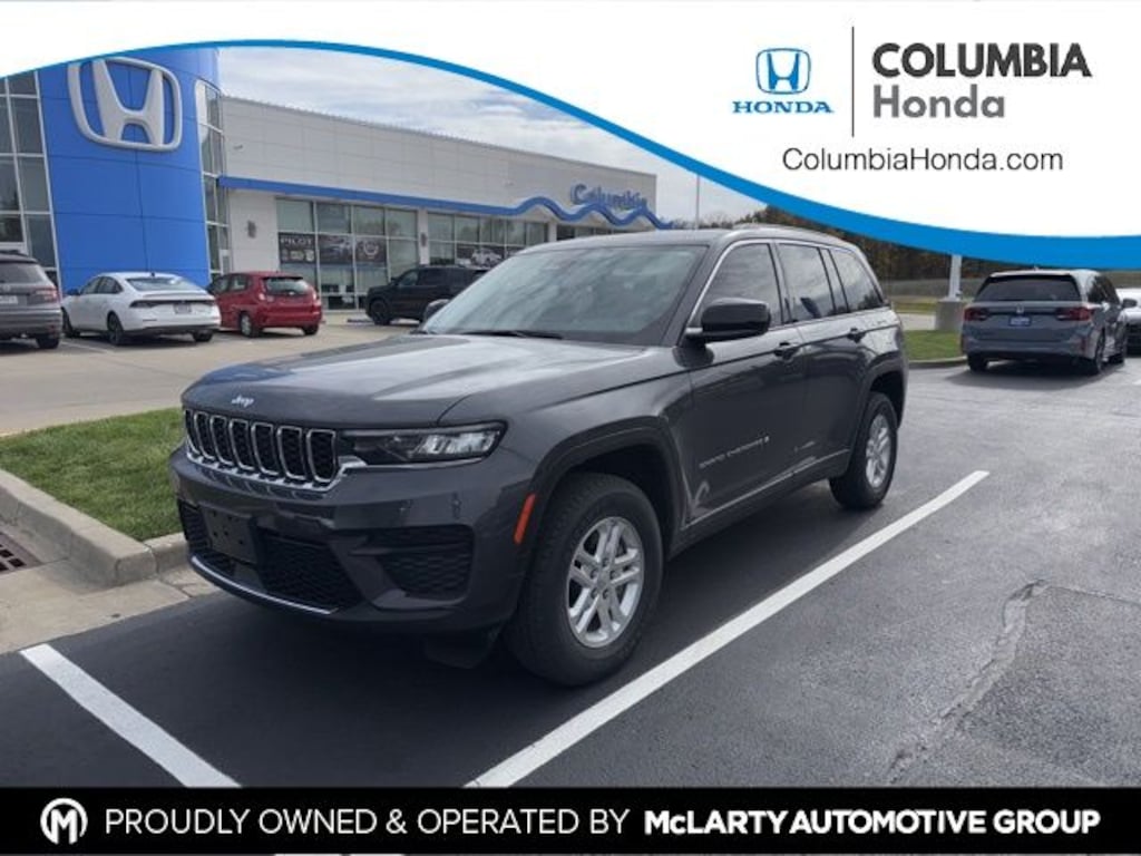 Used 2022 Jeep Grand Cherokee Laredo SUV