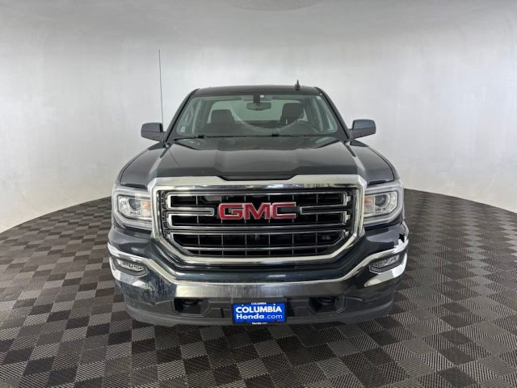 Used 2017 GMC Sierra 1500 SLE Truck