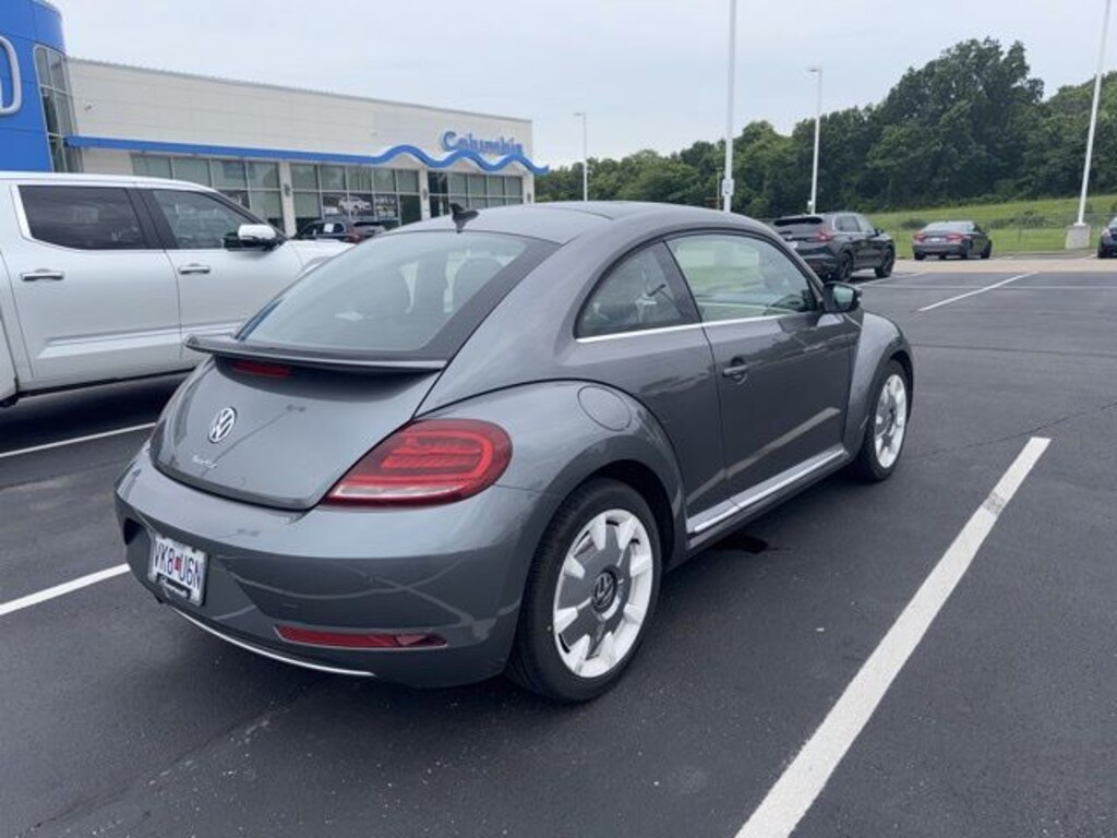 Used 2019 Volkswagen Beetle 2.0T Final Edition SEL Hatchback