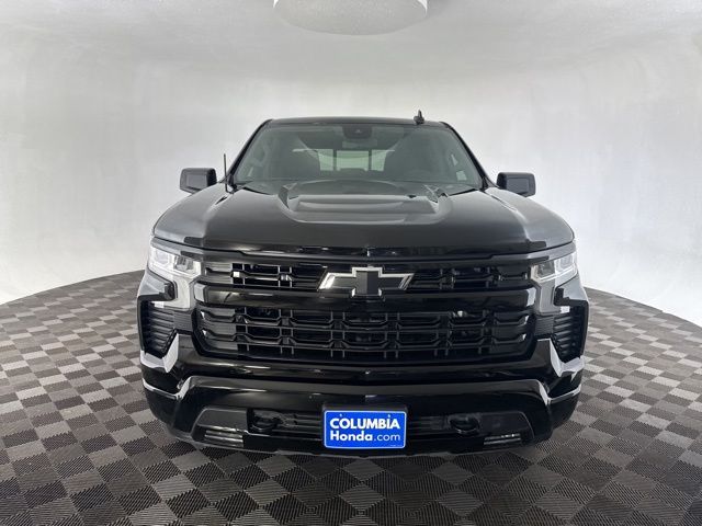 2024 Chevrolet Silverado 1500 RST photo 2