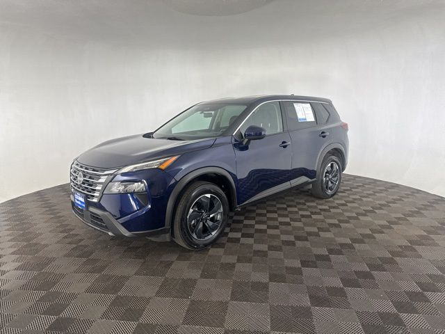 2024 Nissan Rogue SV photo 2
