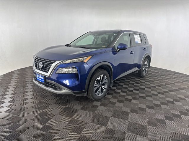 2022 Nissan Rogue SV photo 2