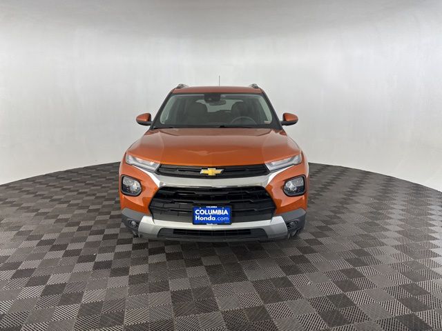 2022 Chevrolet Trailblazer LT photo 2