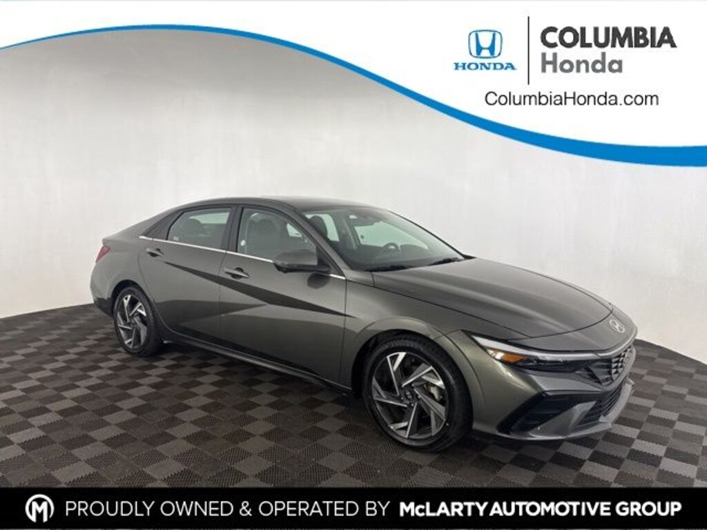 Used 2024 Hyundai Elantra Limited Sedan