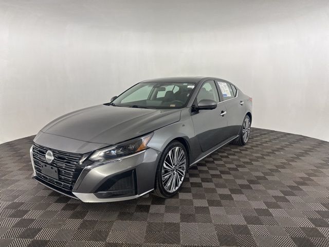 2023 Nissan Altima 2.5 SL photo 3
