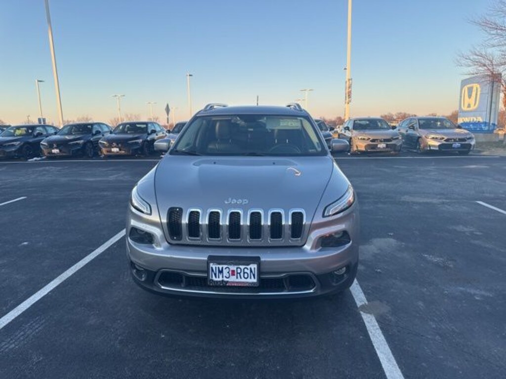 Used 2015 Jeep Cherokee Limited SUV