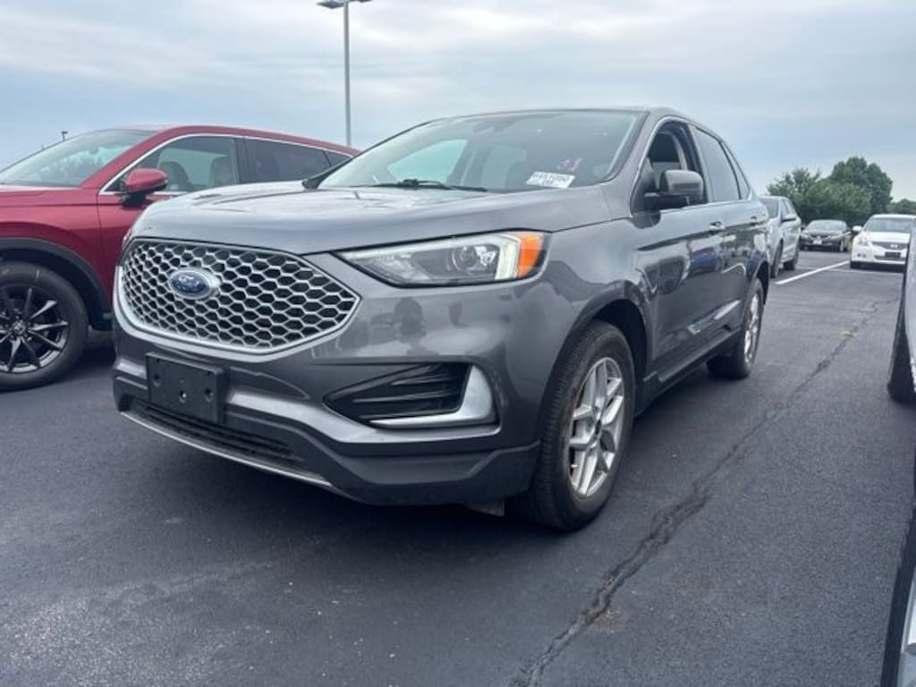 Used 2023 Ford Edge SEL SUV