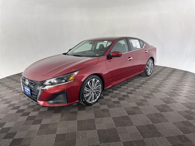 2023 Nissan Altima 2.5 SL photo 3