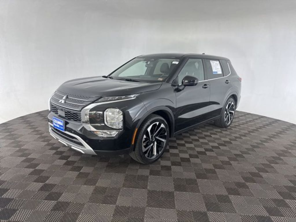 Used 2024 Mitsubishi Outlander SE SUV