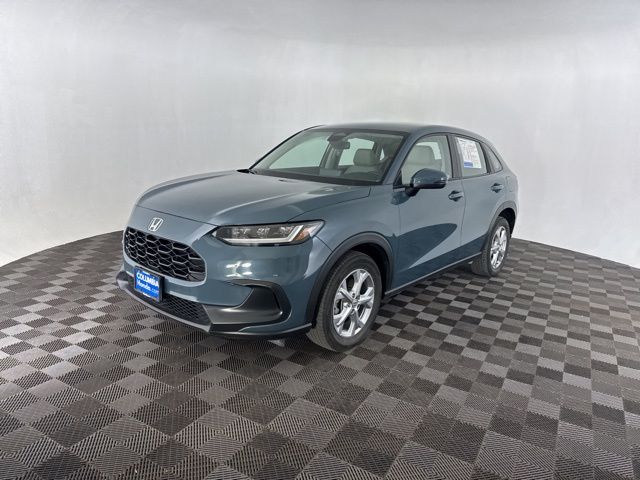 2023 Honda HR-V LX photo 3