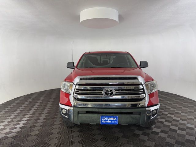 2016 Toyota Tundra SR5 photo 2