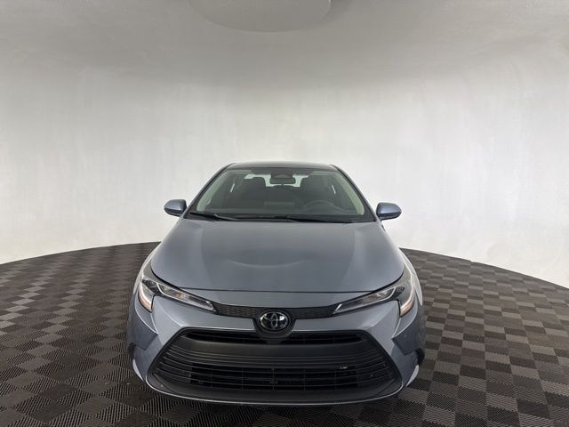 2024 Toyota Corolla LE photo 2