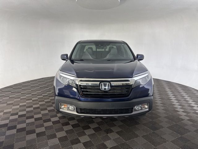 2017 Honda Ridgeline RTL-E photo 2