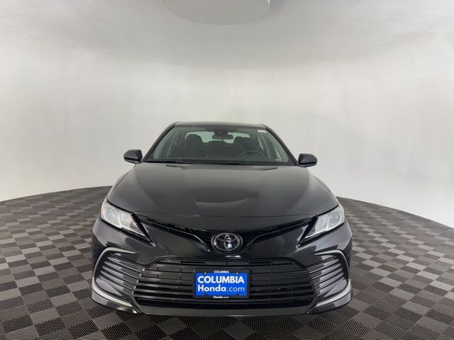 2024 Toyota Camry LE photo 2