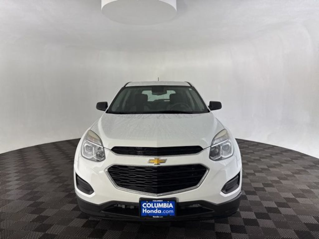 Used 2017 Chevrolet Equinox LS SUV