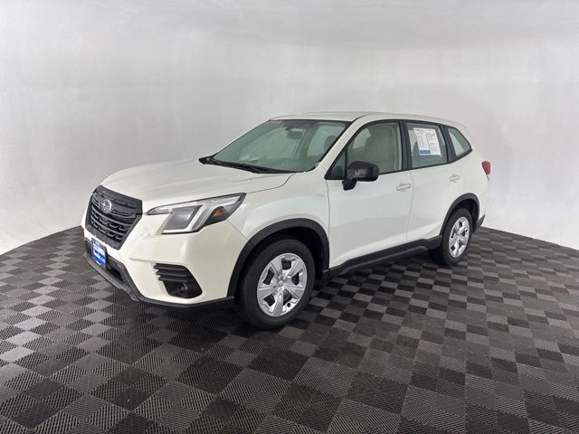 2024 Subaru Forester Base photo 3